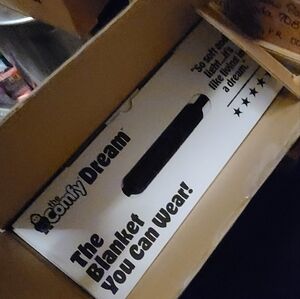 The Comfy Dream Wearable Blanket